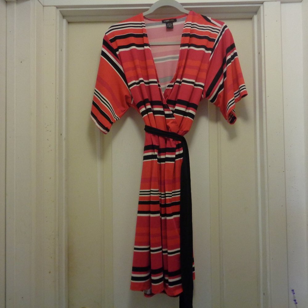 DESIGNER ROBERT LOUIS STRIPES DRESS M - Picture 4 of 5
